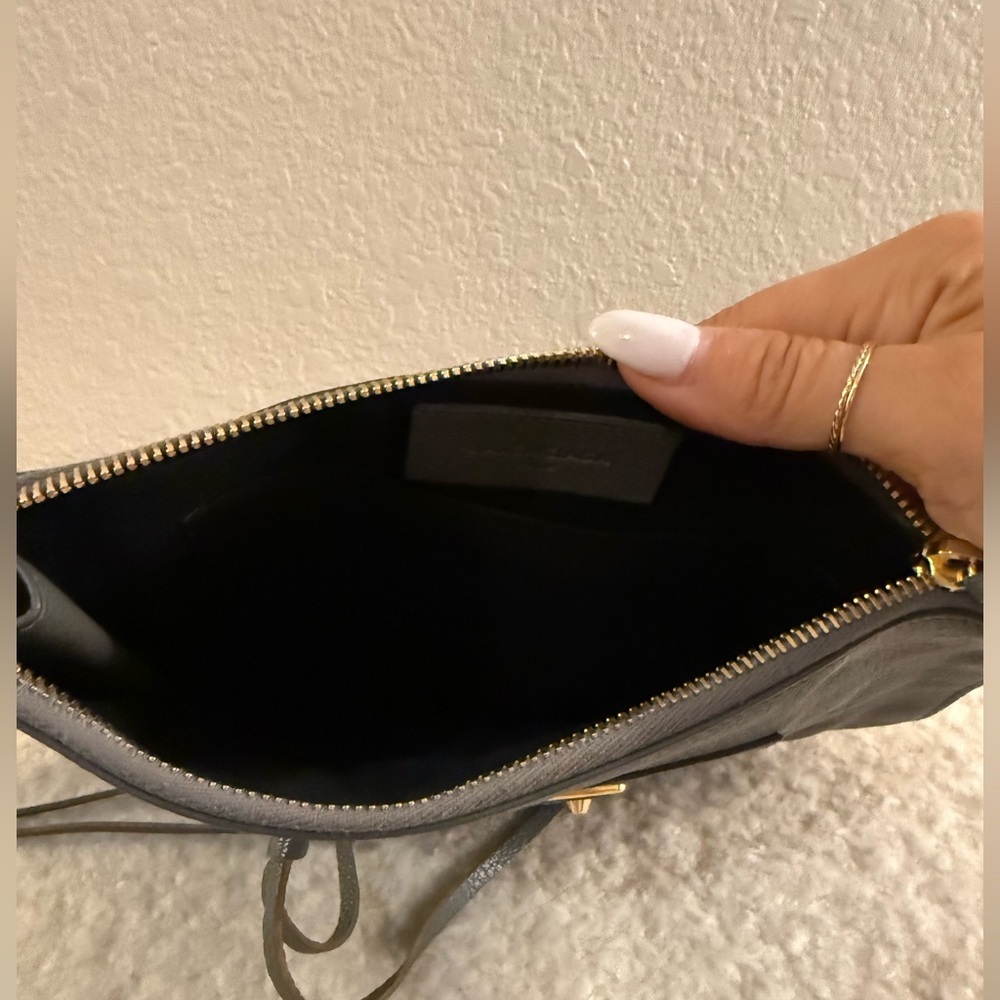 Balenciaga City Metallic Edge Grey Leather Clutch with Gold Hardware - Picture 6 of 13